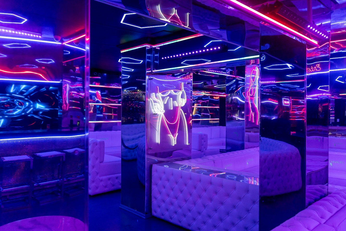 Chivalry Gentlemen's Lounge & Hotel - Nightclub in Germiston, South Africa