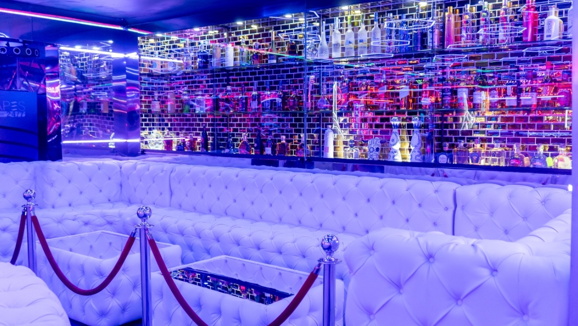 Chivalry Gentlemen's Lounge & Hotel - Nightclub in Germiston, South Africa
