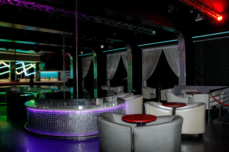 Royal Park Hotel - Nightclub in Johannesburg, South Africa