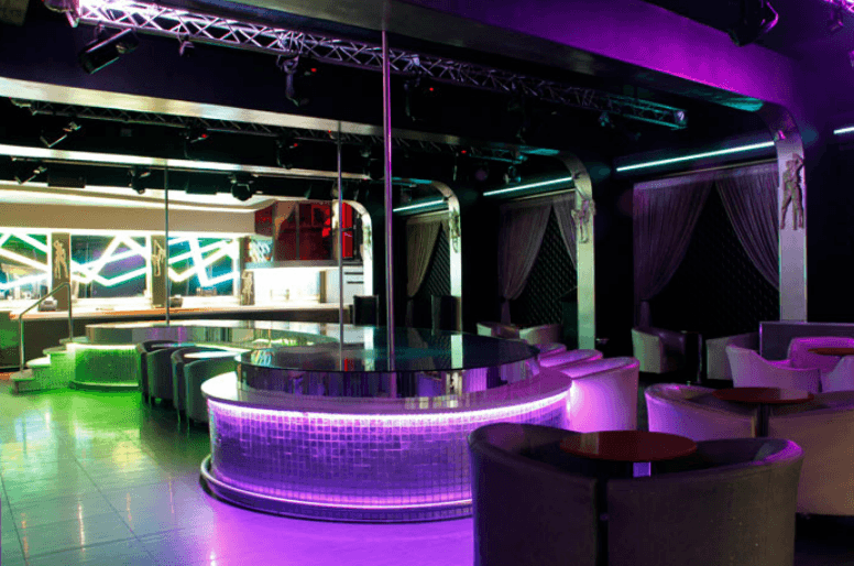 Royal Park Hotel - Nightclub in Johannesburg, South Africa