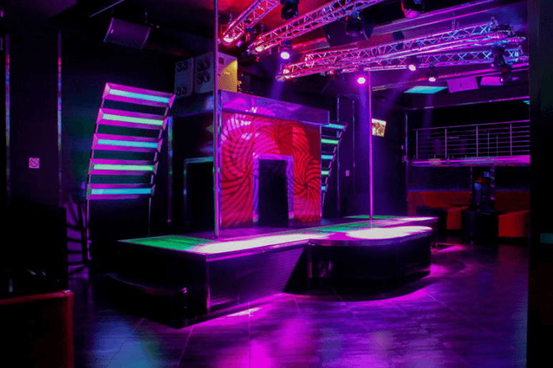 Royal Park Hotel - Nightclub in Johannesburg, South Africa