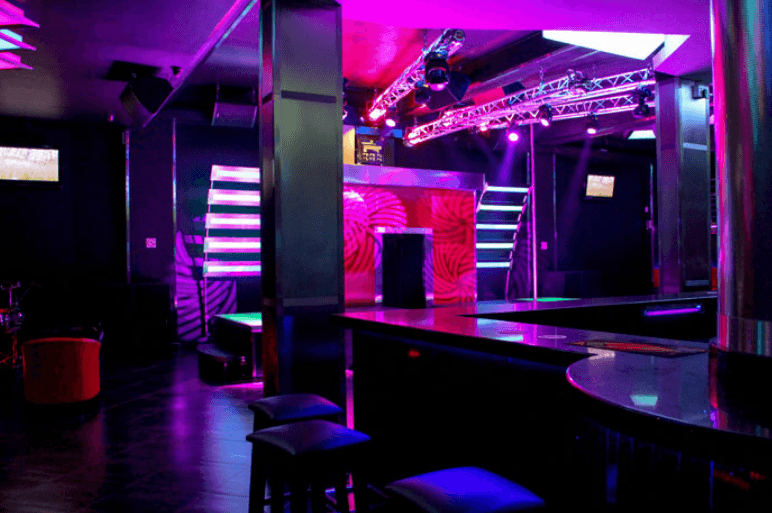 Royal Park Hotel - Nightclub in Johannesburg, South Africa