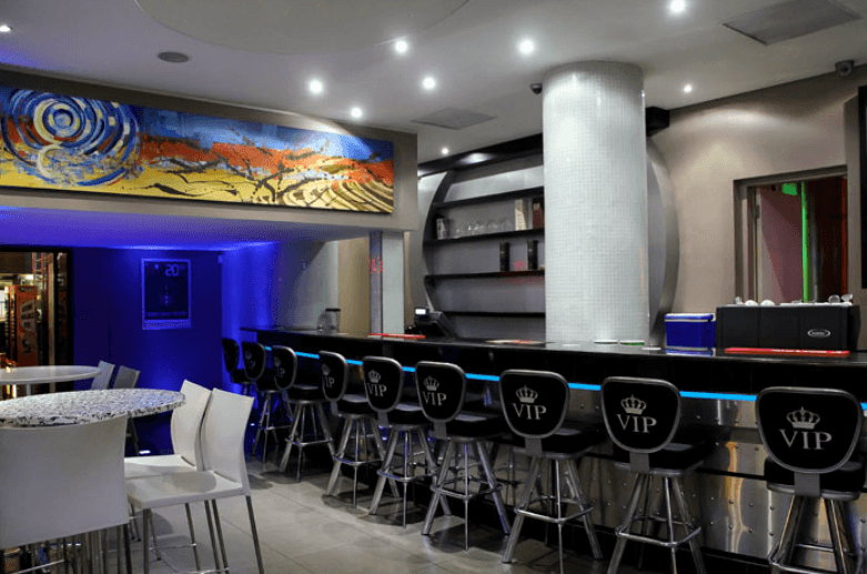 Royal Park Hotel - Nightclub in Johannesburg, South Africa