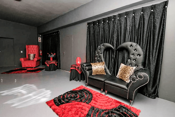 Kiwiklub Swingers Club - Swinger Club in Randburg, South Africa