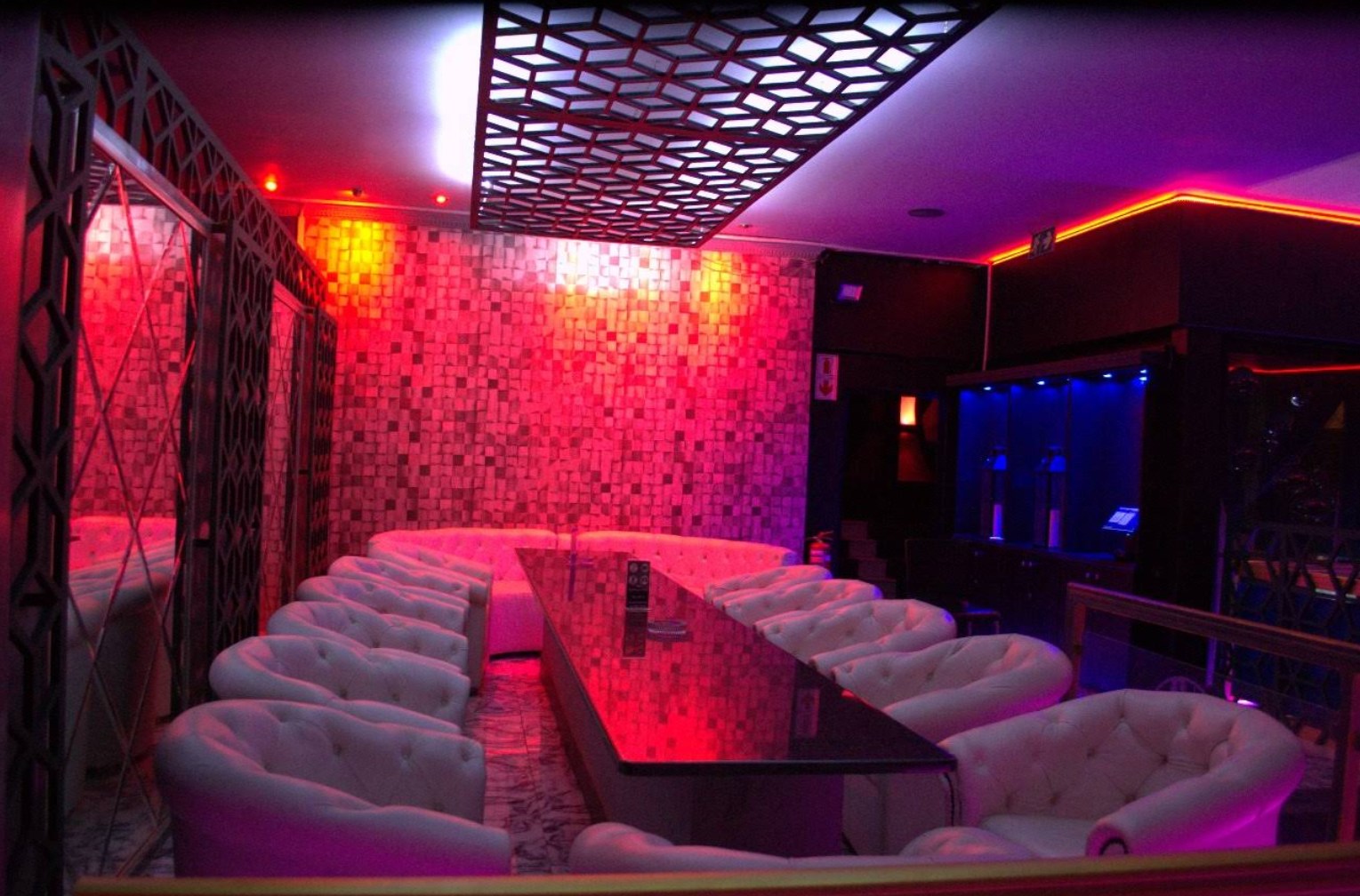 Teazers Rivonia - Nightclub in Sandton, South Africa