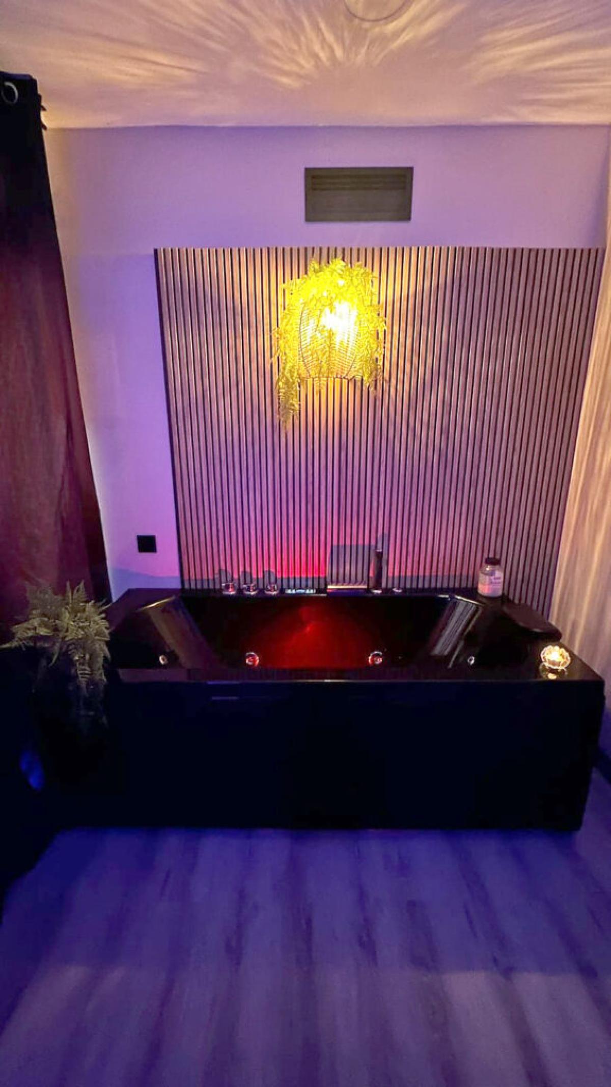 Centro De Masajes Eróticos Kundalini Alicante - Erotic Massage in Alacant, Spain