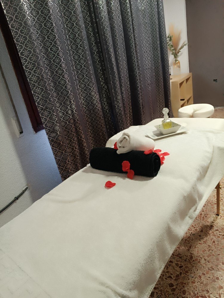 Masajes Eróticos Sensations Massage - Erotic Massage in Alicante, Spain