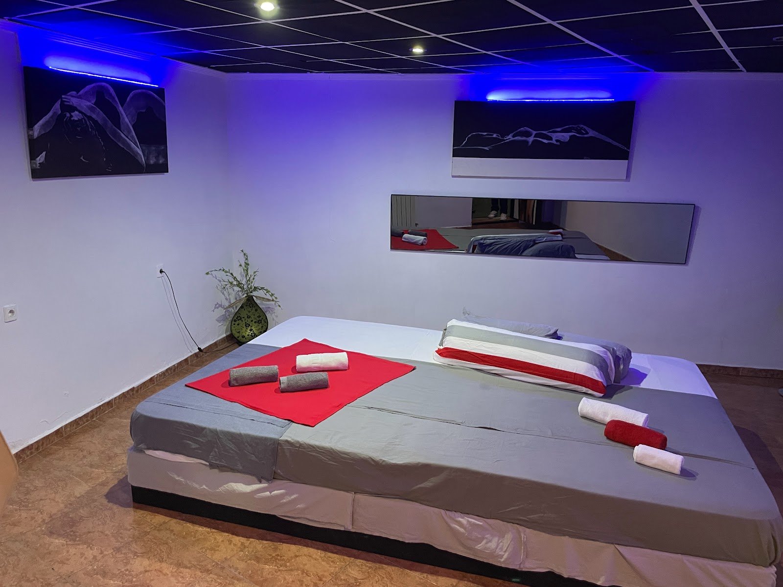 Club Xxx - Nightclub in Alicante, Spain