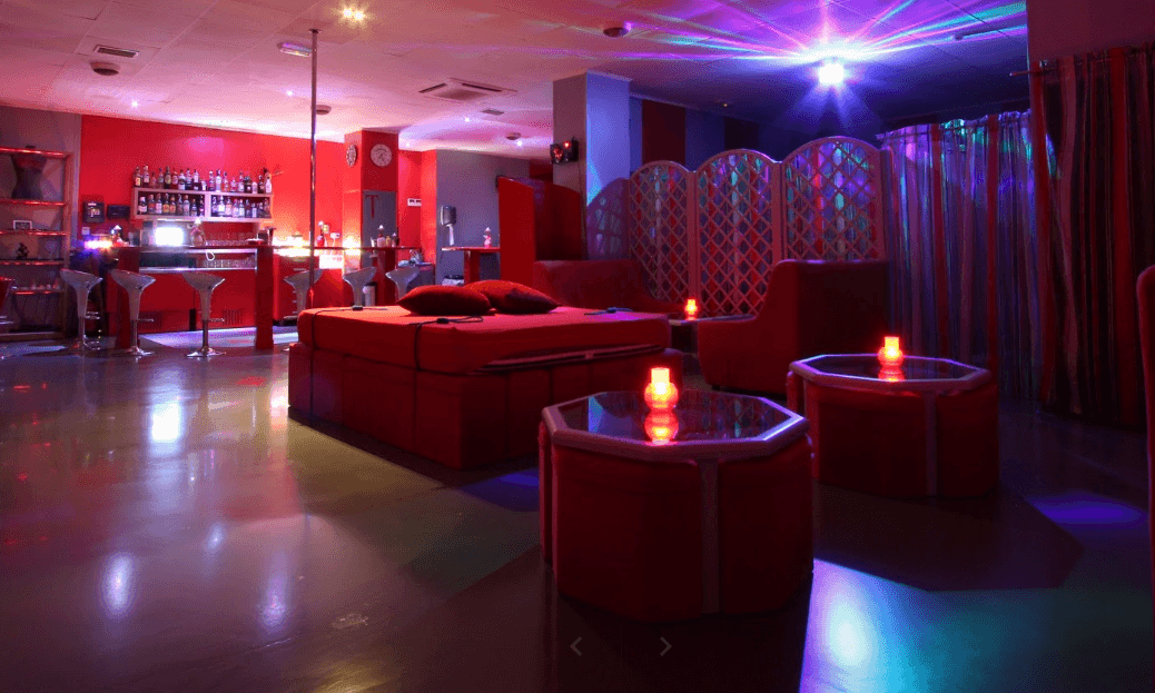Atrevete Pub Liberal - Swinger Club in Alicante, Spain