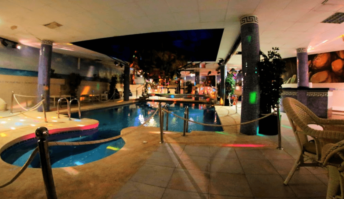 Club Las Palmeras - Nightclub in Almassora, Spain
