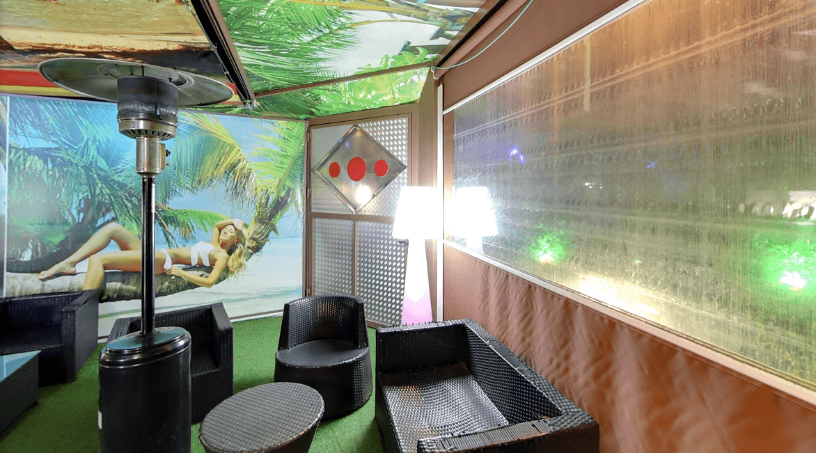 Club Las Palmeras - Nightclub in Almassora, Spain