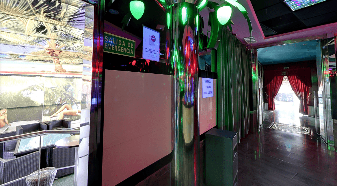 Club Las Palmeras - Nightclub in Almassora, Spain