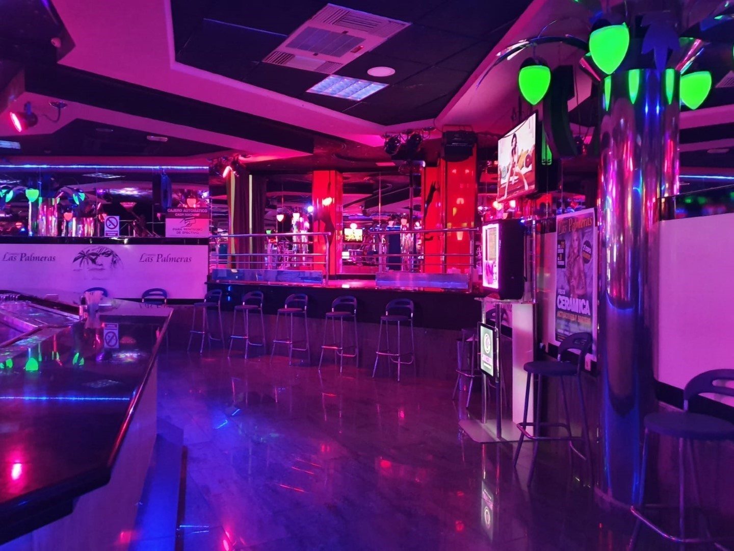 Club Las Palmeras - Nightclub in Almassora, Spain