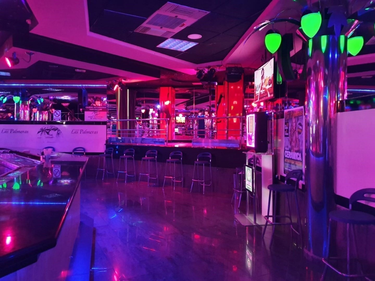 Club Las Palmeras - Nightclub in Almassora, Spain