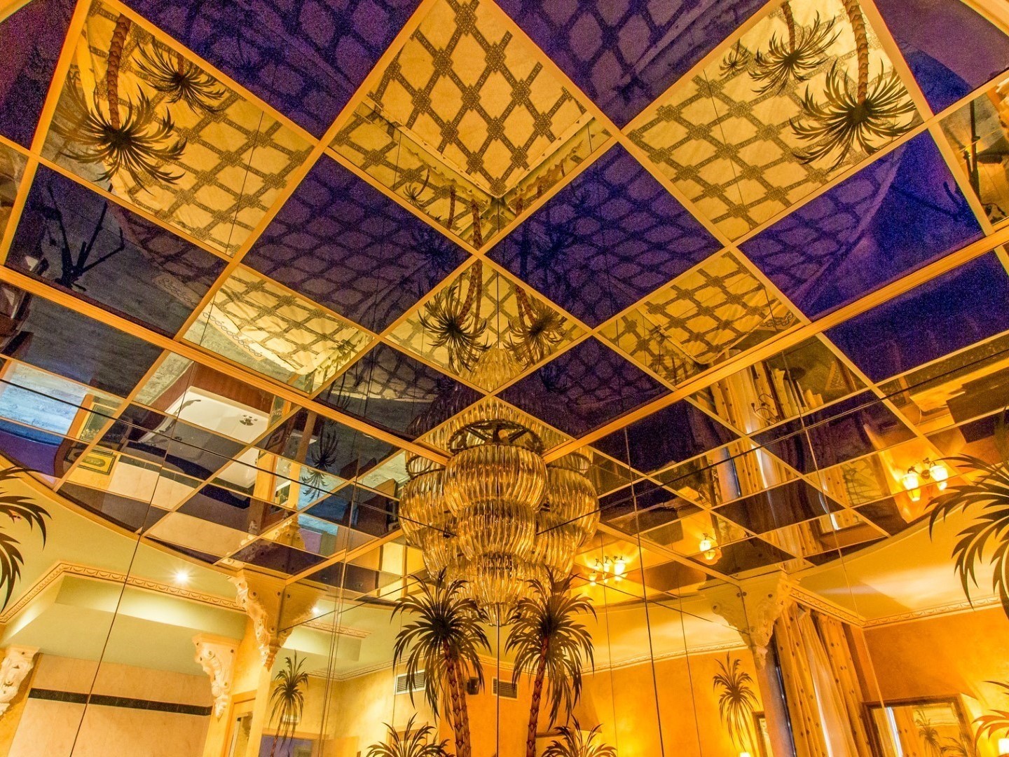 Club Las Palmeras - Nightclub in Almassora, Spain