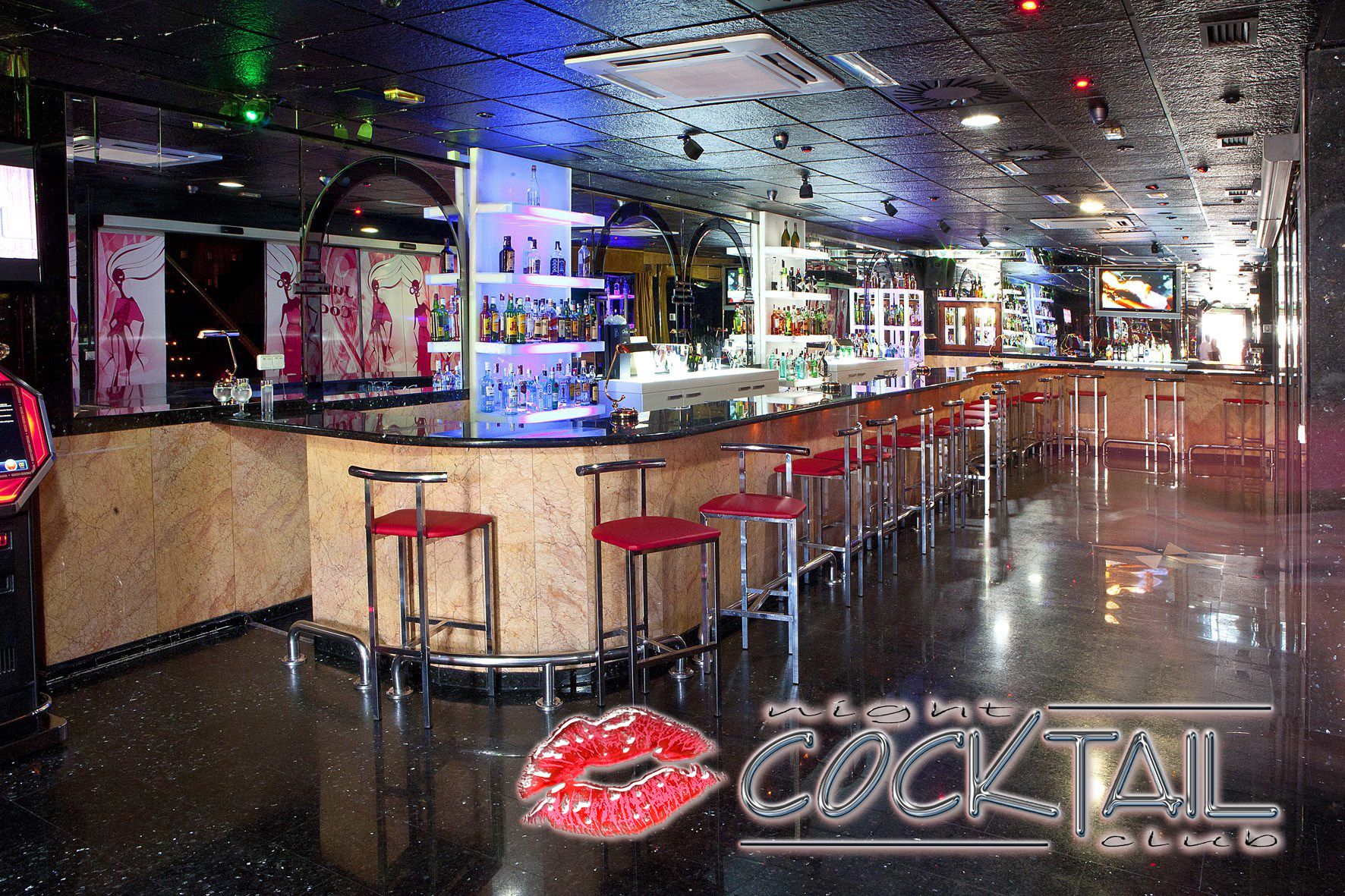 Cocktail - Nightclub in Altea, Spain