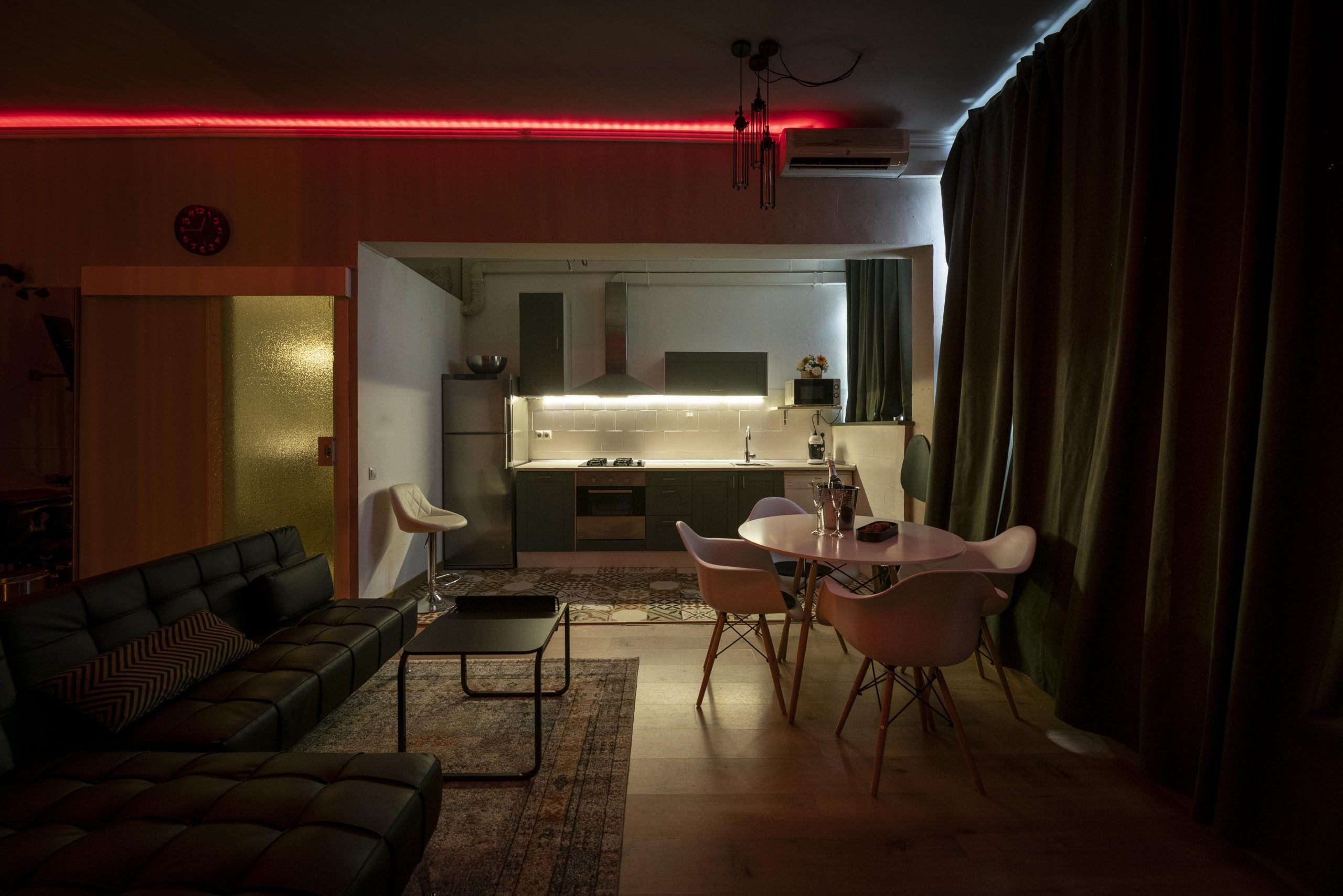 Clandestino Bdsm - Brothel in Barcelona, Spain