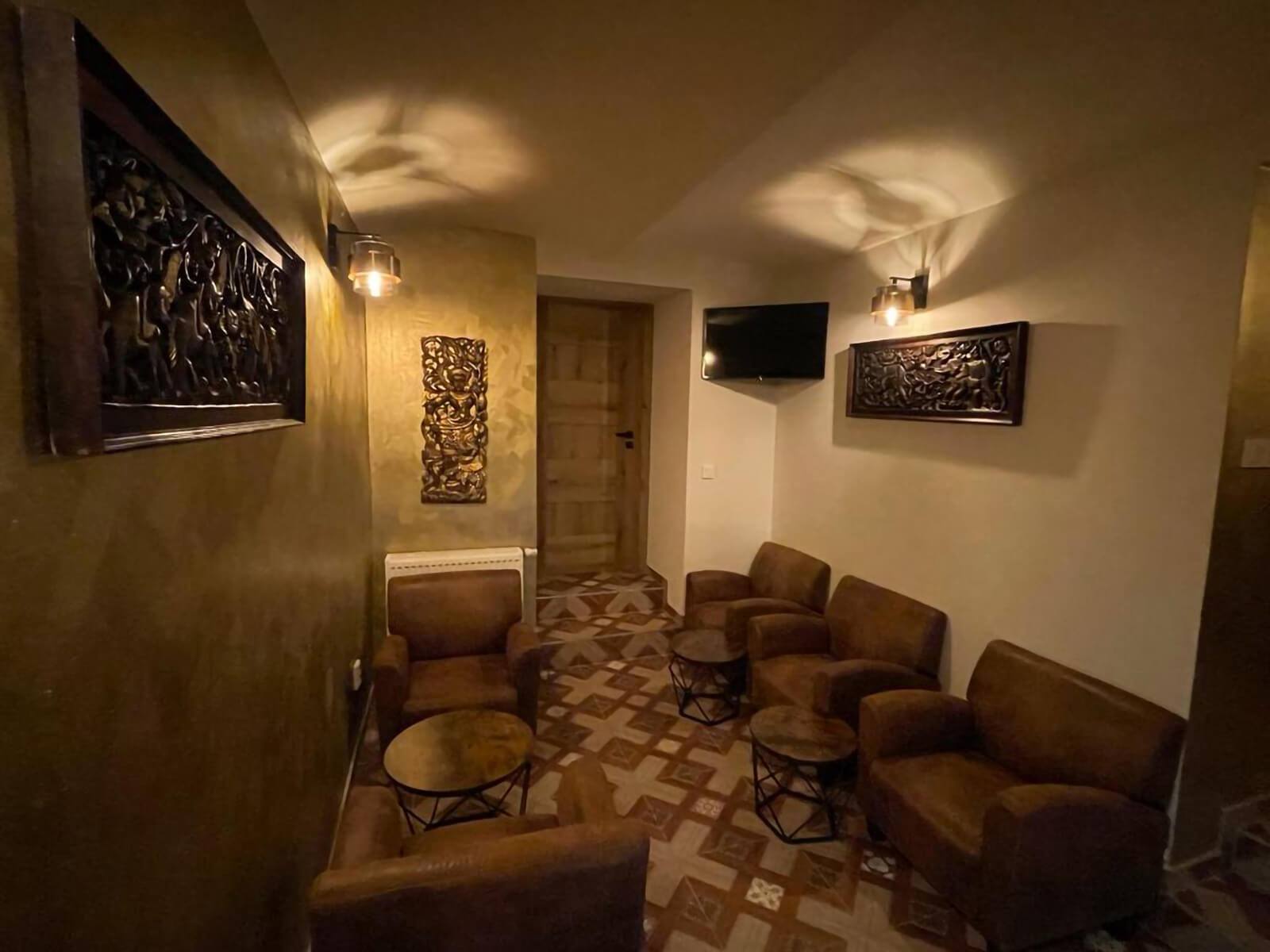 Clandestino Bdsm - Brothel in Barcelona, Spain