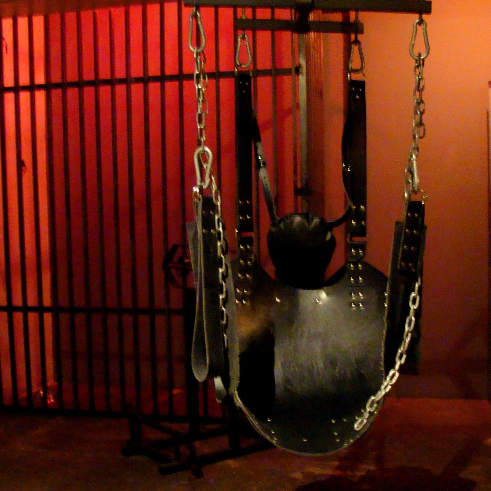 Clandestino Bdsm - Brothel in Barcelona, Spain