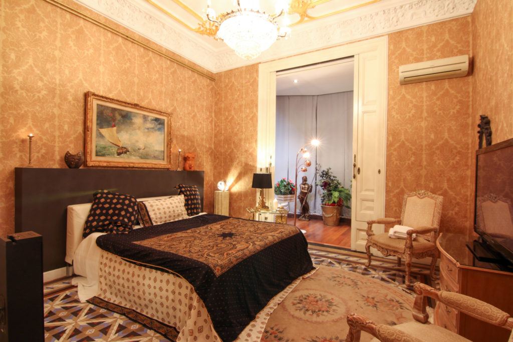 President Palace - Brothel in Barcelona, Spain