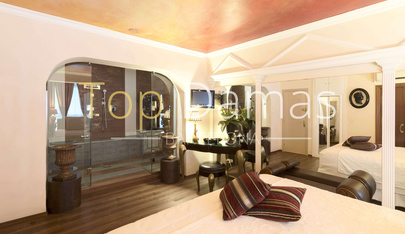Top Damas - Brothel in Barcelona, Spain