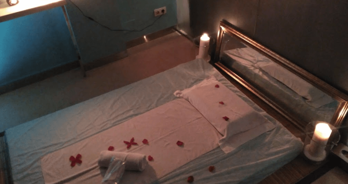 Alone Tantric - Erotic Massage in Barcelona, Spain