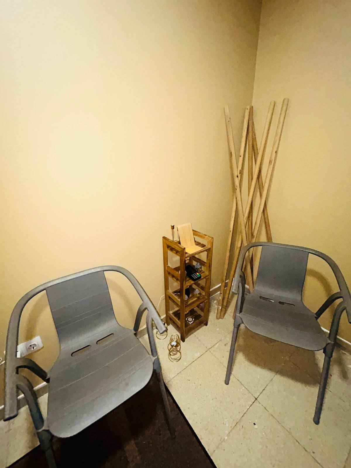 Alora Massage - Erotic Massage in Barcelona, Spain