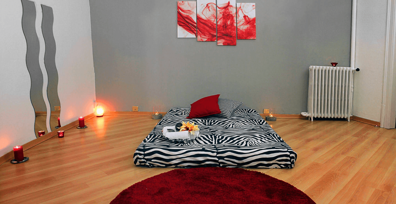 Alora Massage - Erotic Massage in Barcelona, Spain