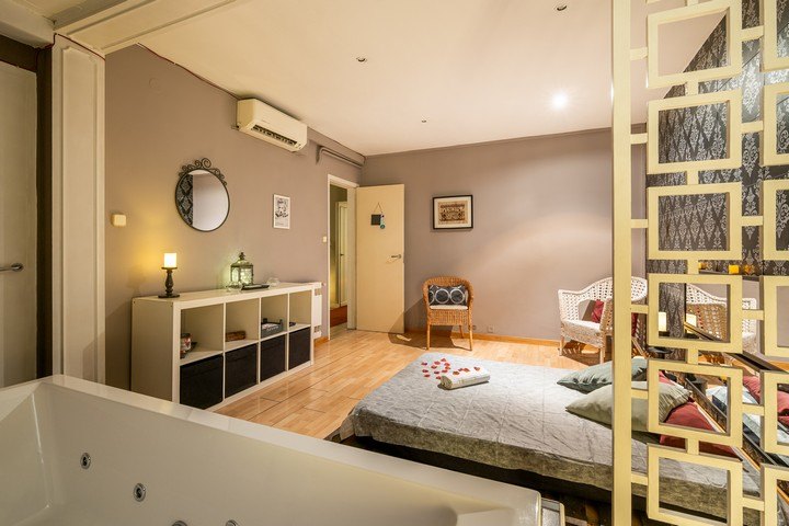 Ele Tantra - Erotic Massage in Barcelona, Spain