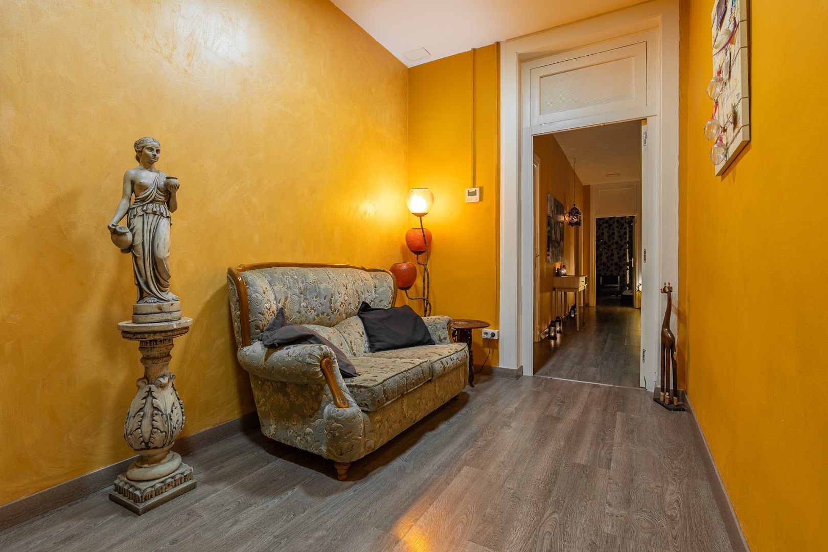 Erotic Massage In Barcelona - Erotic Massage in Barcelona, Spain