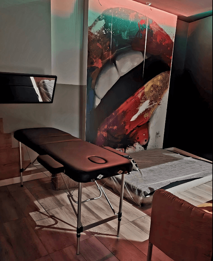 Gala Sensitive - Erotic Massage in Barcelona, Spain