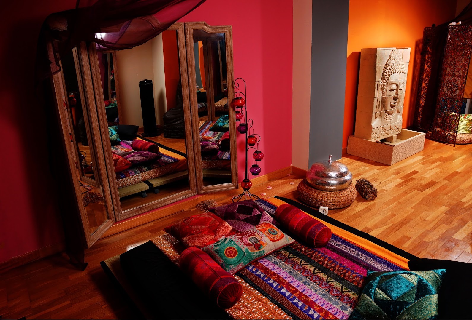Ganesha Tantric Experience - Erotic Massage in Barcelona, Spain