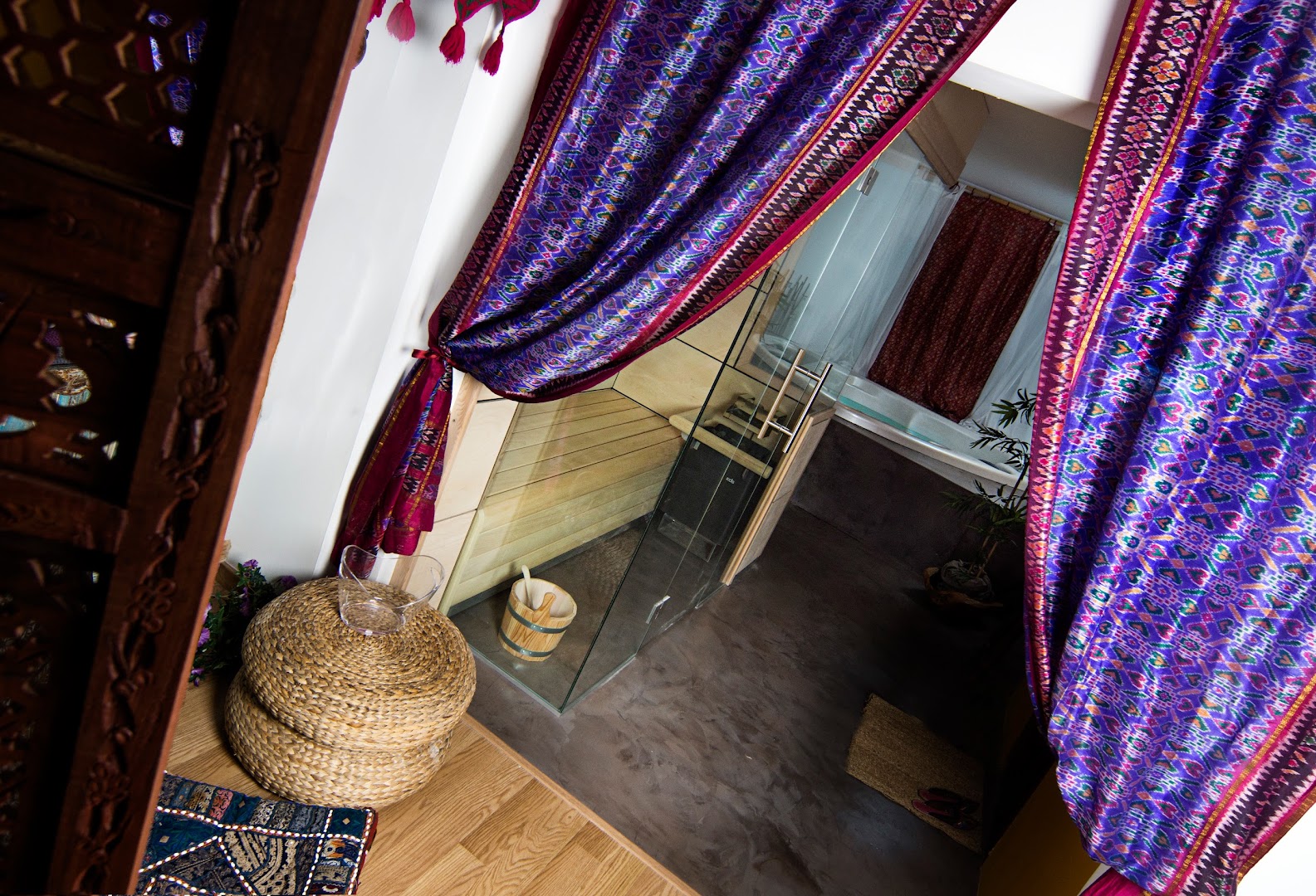 Ganesha Tantric Experience - Erotic Massage in Barcelona, Spain