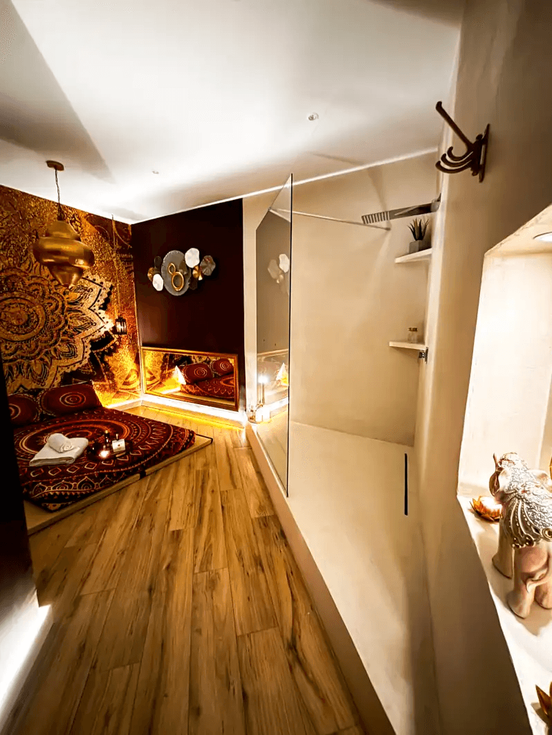 Gran Via 522 | Masajistas - Erotic Massage in Barcelona, Spain