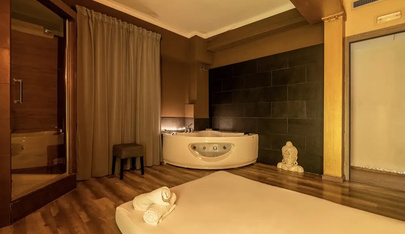 Kinnari Masajes - Erotic Massage in Barcelona, Spain
