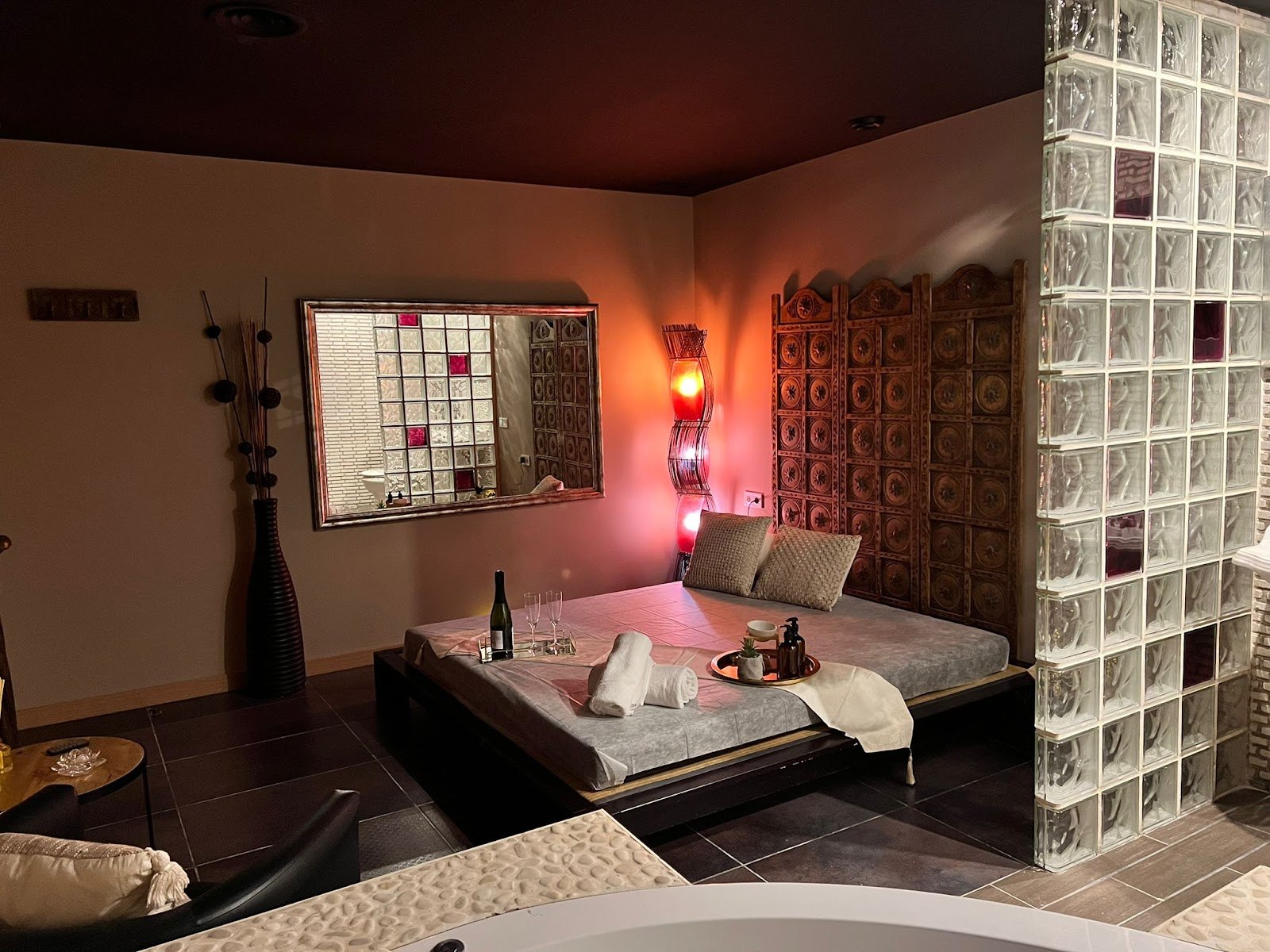 Masajes Dharma Les Corts - Erotic Massage in Barcelona, Spain