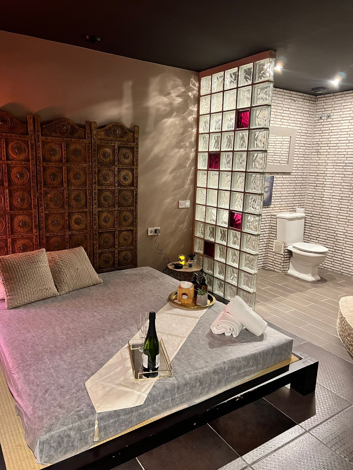 Masajes Dharma Les Corts - Erotic Massage in Barcelona, Spain