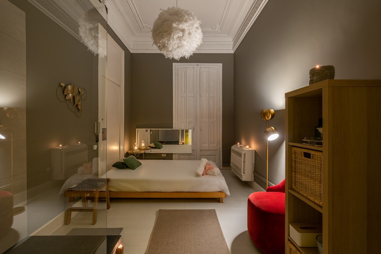 Masajes Eróticos En Barcelona - Erotic Massage in Barcelona, Spain