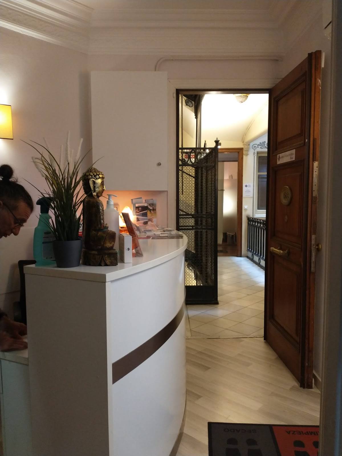 Masoespacio: Centro De Masajes En Paris 164 - Erotic Massage in Barcelona, Spain