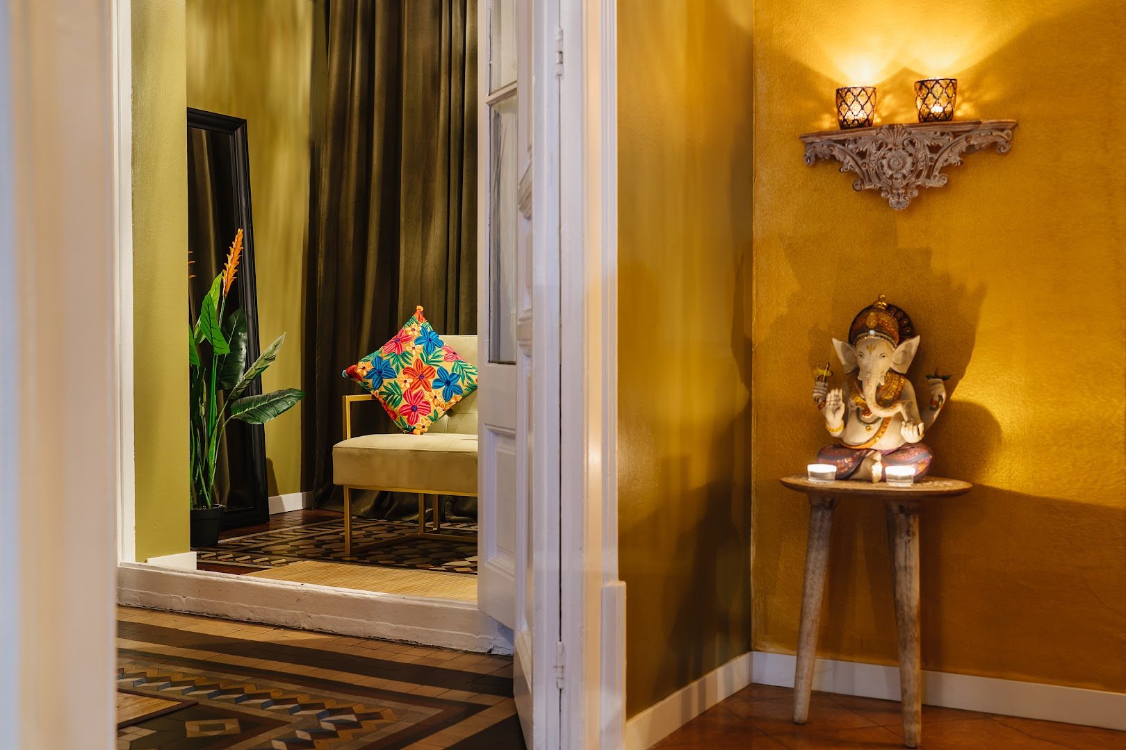 Natural Thai Spa - Erotic Massage in Barcelona, Spain