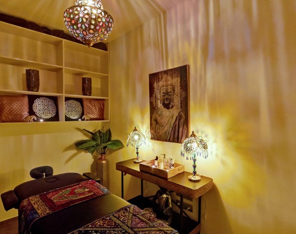 Oriental Thai Masajes Eróticos Barcelona - Erotic Massage in Barcelona, Spain