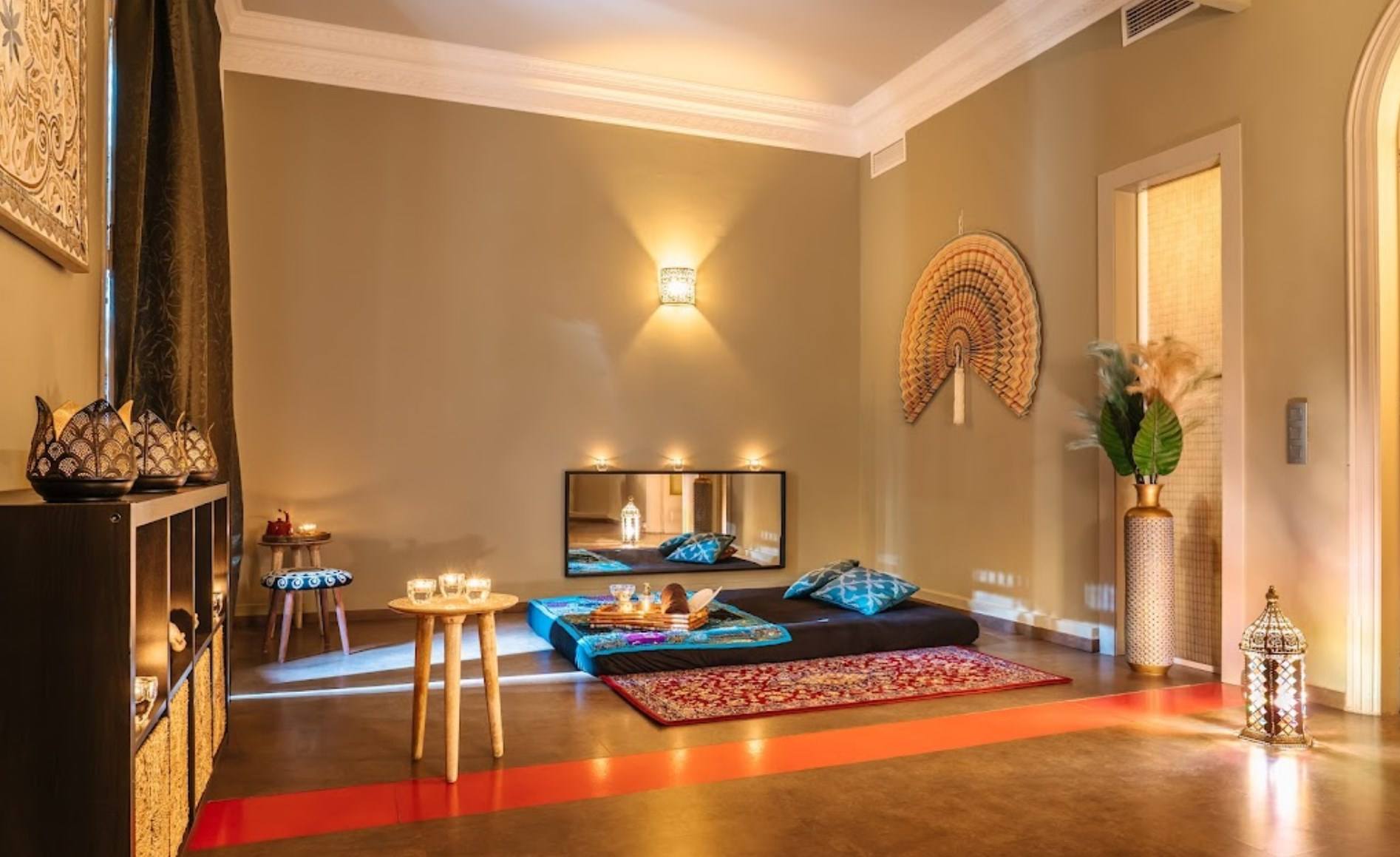 Oriental Thai Masajes Eróticos Barcelona - Erotic Massage in Barcelona, Spain