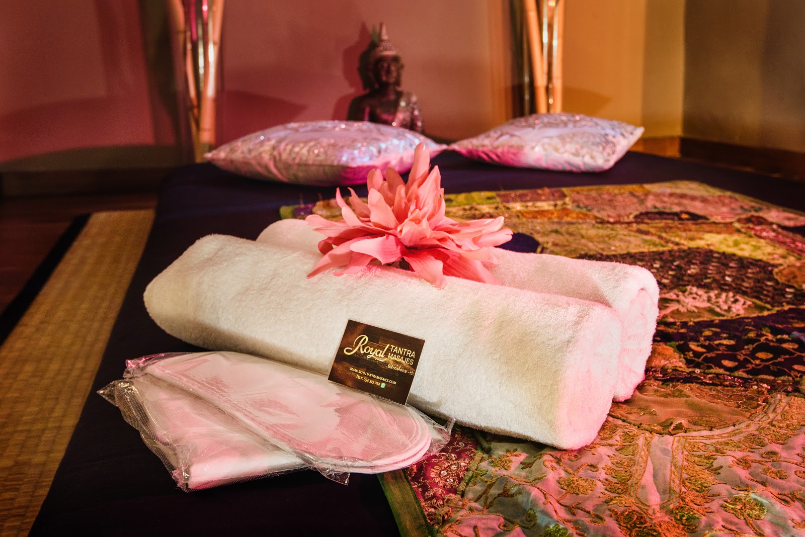 Royal Erotic Massage Barcelona - Erotic Massage in Barcelona, Spain