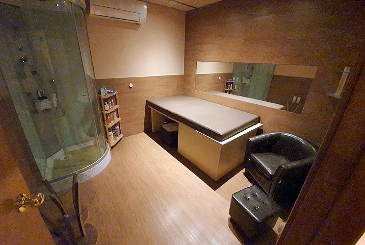 Sagues 51 - Erotic Massage in Barcelona, Spain