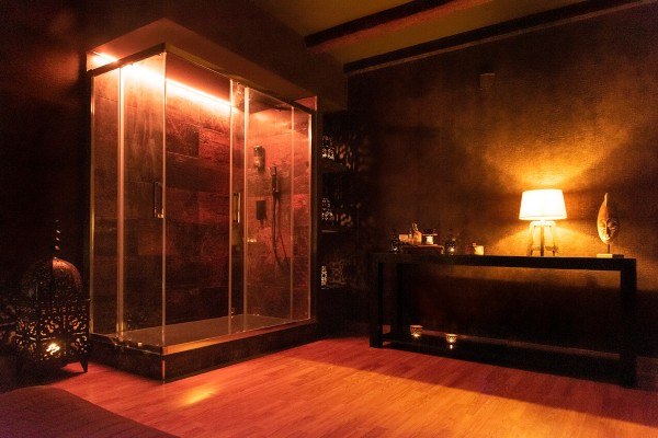 Santai - Erotic Massage in Barcelona, Spain