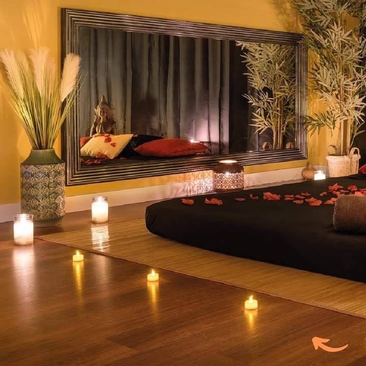 Tantra Masaje Les Corts - Erotic Massage in Barcelona, Spain