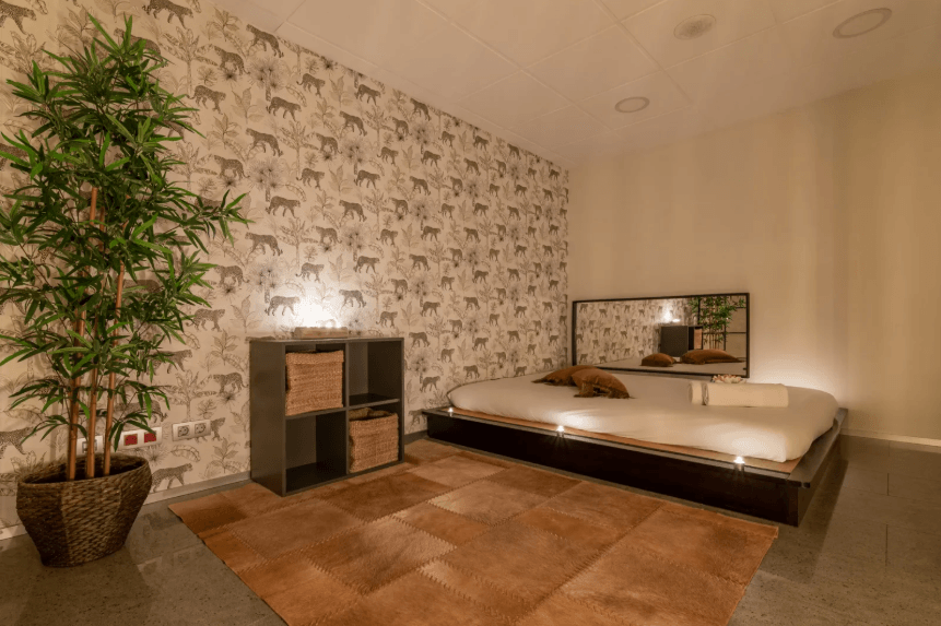Tantra Paradise Massage Barcelona - Erotic Massage in Barcelona, Spain