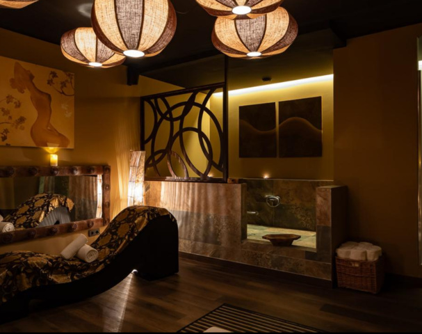 Thai Center Masajes Eróticos Barcelona - Erotic Massage in Barcelona, Spain