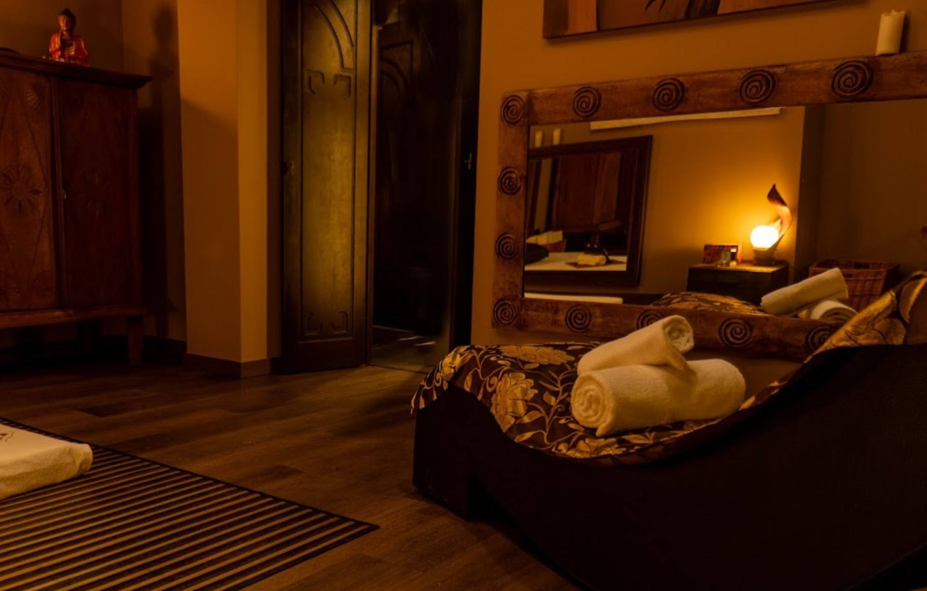 Thai Center Masajes Eróticos Barcelona - Erotic Massage in Barcelona, Spain