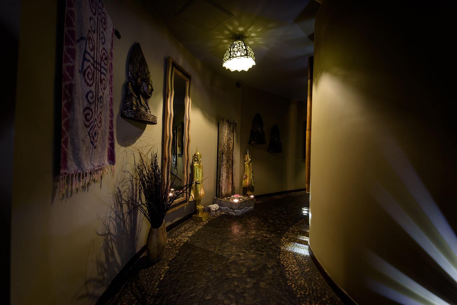 Thai Zen Masajes Eróticos Barcelona - Erotic Massage in Barcelona, Spain